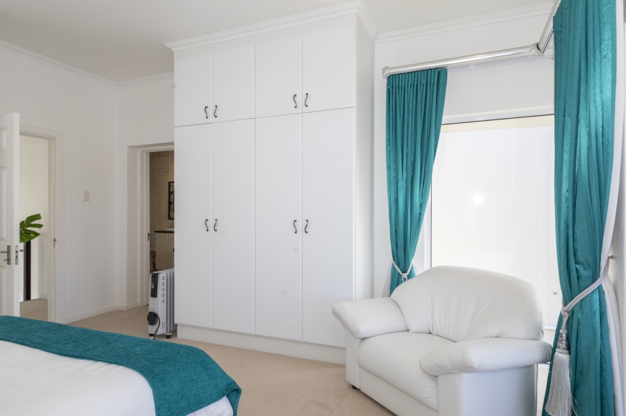 6 Bedroom Property for Sale in Royal Alfred Marina Eastern Cape